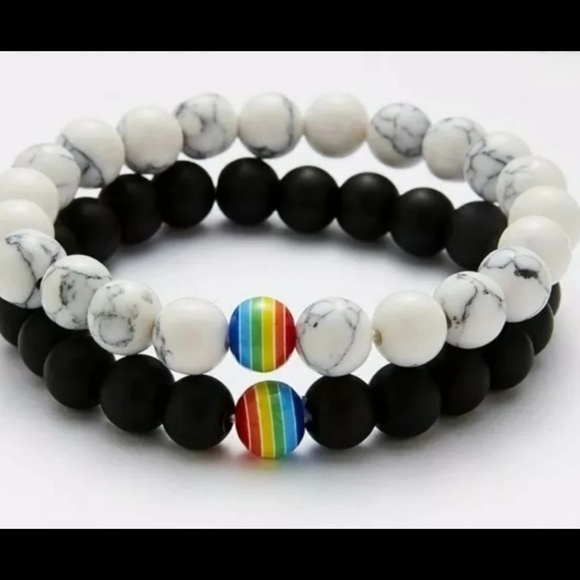 2 Pride bracelets - Picture 2 of 2